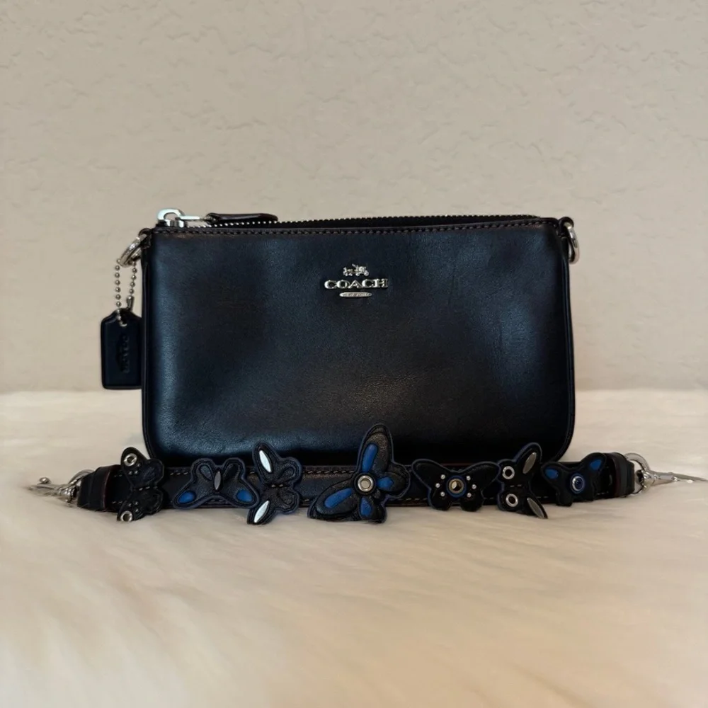 Coach Large Wristlet 19 with Studded Strap Embellishments - Picture 1 of 12